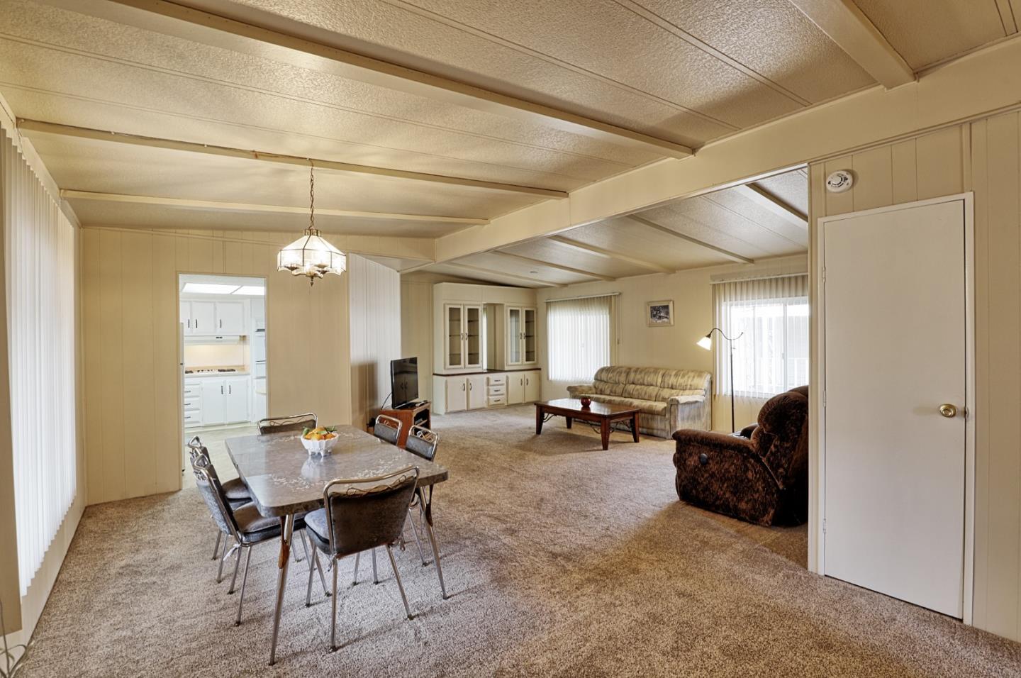 Detail Gallery Image 9 of 44 For 161 Mountain Springs Dr #161,  San Jose,  CA 95136 - 3 Beds | 2 Baths