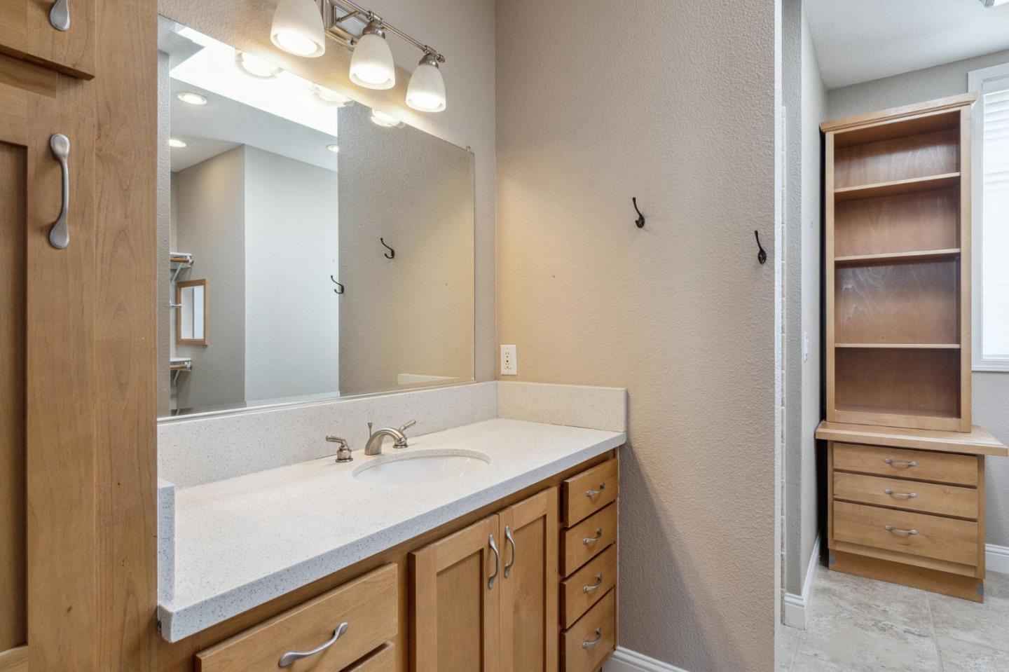 Detail Gallery Image 12 of 47 For 14 Sunset Ter #14,  Half Moon Bay,  CA 94019 - 2 Beds | 2 Baths