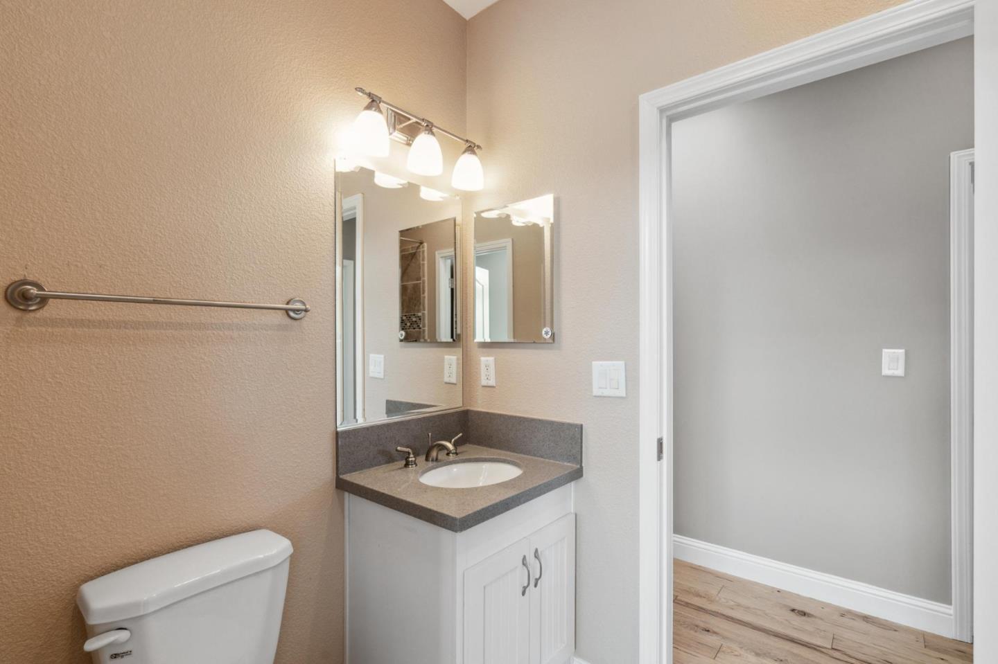 Detail Gallery Image 16 of 47 For 14 Sunset Ter #14,  Half Moon Bay,  CA 94019 - 2 Beds | 2 Baths