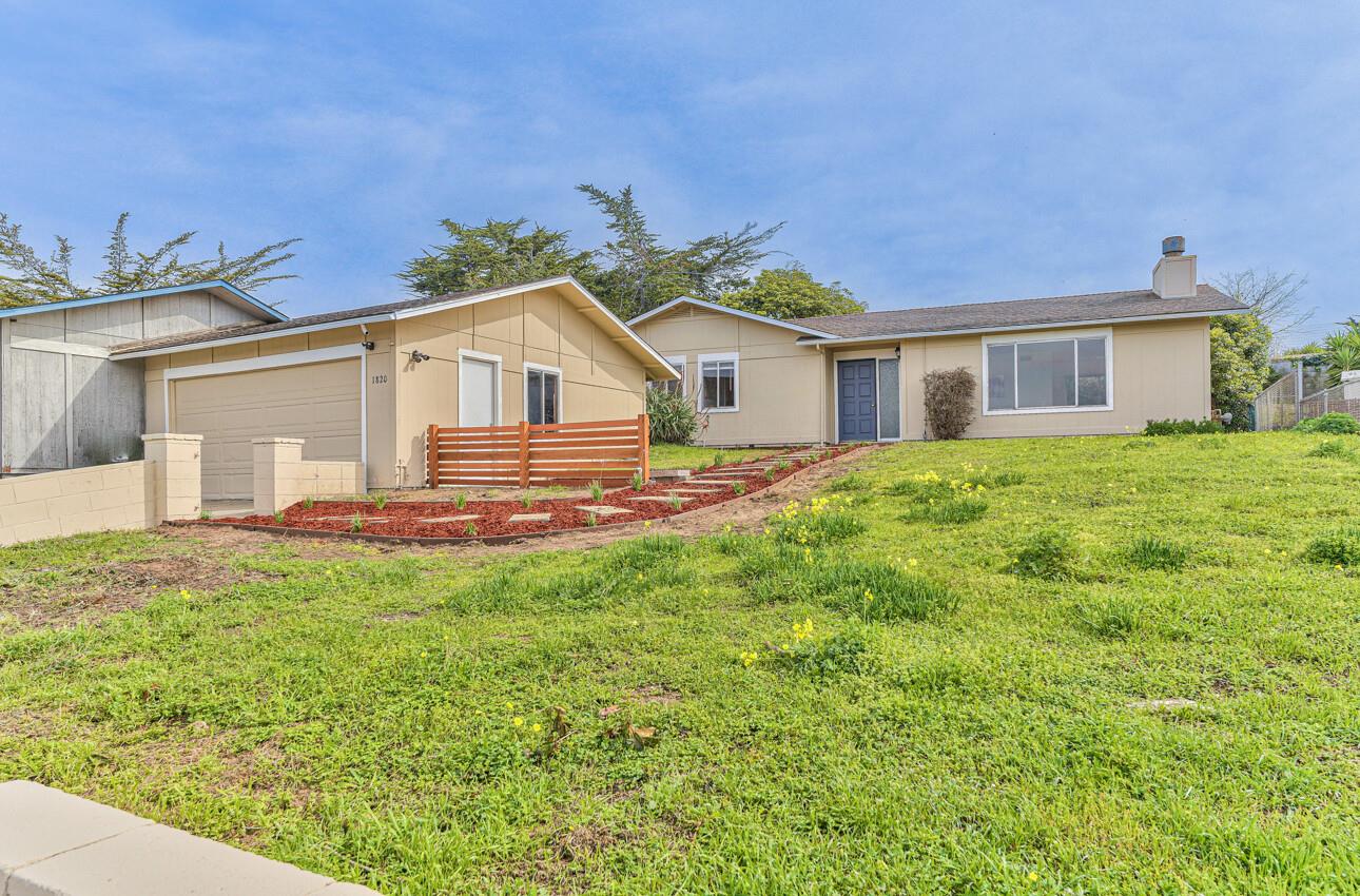 Detail Gallery Image 1 of 1 For 1820 Yosemite St, Seaside,  CA 93955 - 3 Beds | 2 Baths