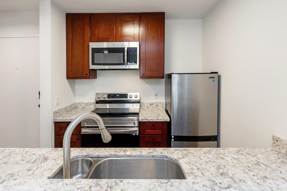 Detail Gallery Image 8 of 43 For 370 Imperial Way #114,  Daly City,  CA 94015 - 0 Beds | 1 Baths
