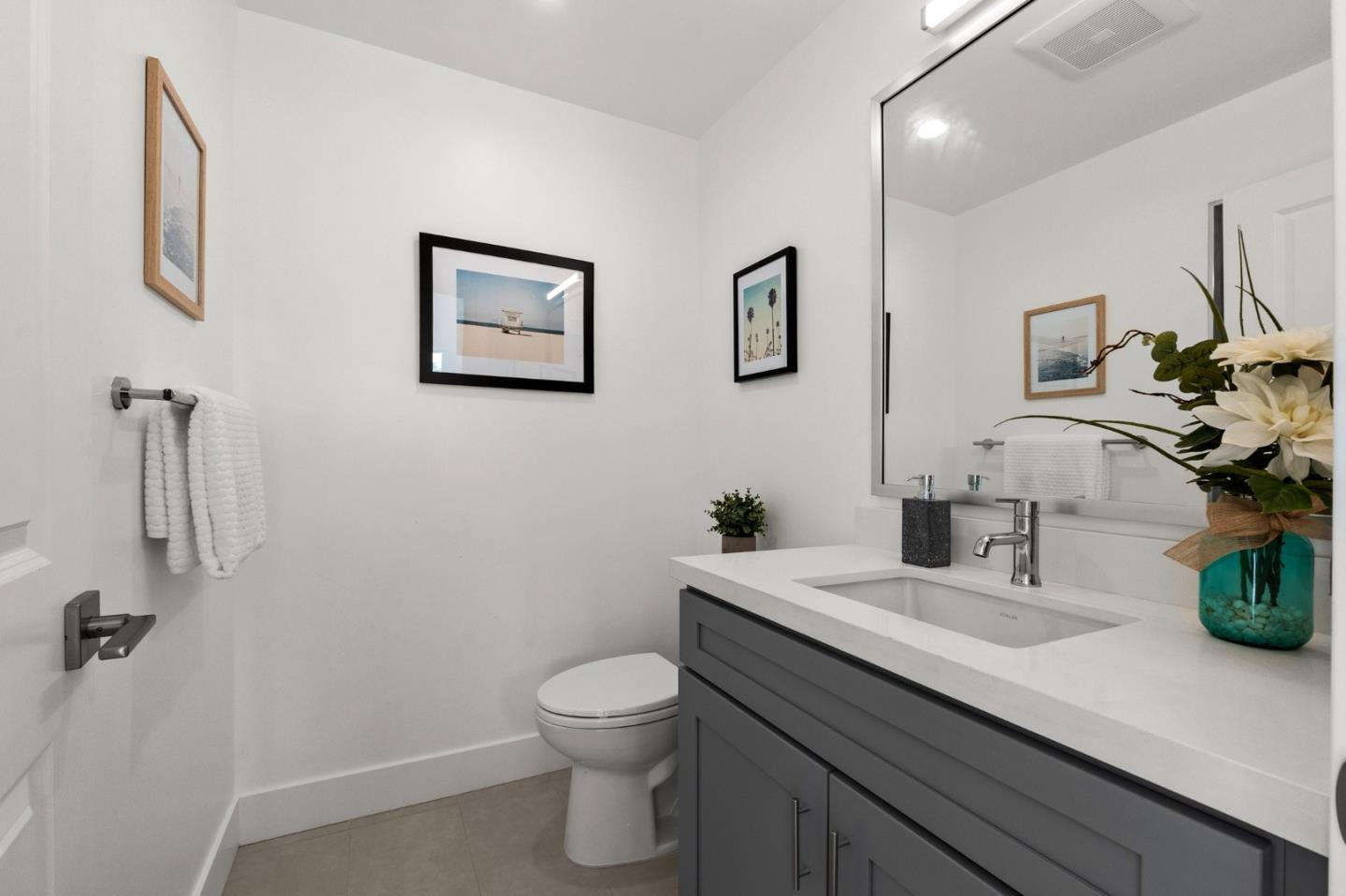 Detail Gallery Image 26 of 33 For 851 Sierra Vista Ave a,  Mountain View,  CA 94043 - 4 Beds | 3/1 Baths