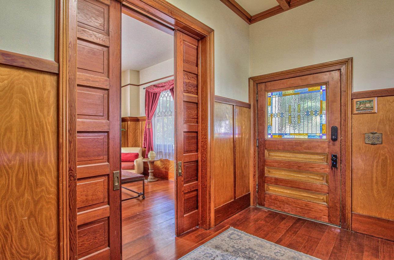 Detail Gallery Image 9 of 45 For 7090 Church St, Gilroy,  CA 95020 - 6 Beds | 4 Baths
