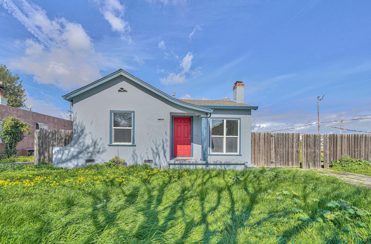 Photo of 26 Alameda Ave in Salinas, CA