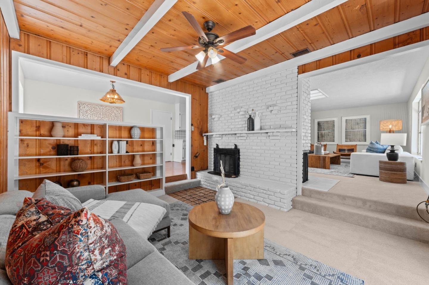 10602 Creston Dr, Los Altos, CA 94024 4 Beds 2 Baths (Active