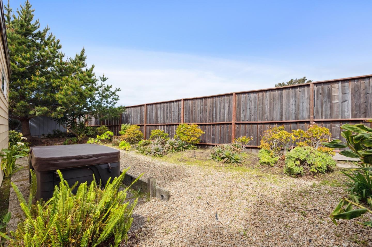 Detail Gallery Image 34 of 45 For 4 Oceanview Ave #4,  Half Moon Bay,  CA 94019 - 2 Beds | 2 Baths