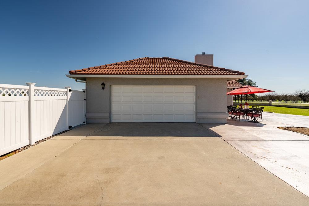Detail Gallery Image 8 of 56 For 28565 Avenue 21, Madera,  CA 93638 - 4 Beds | 2 Baths