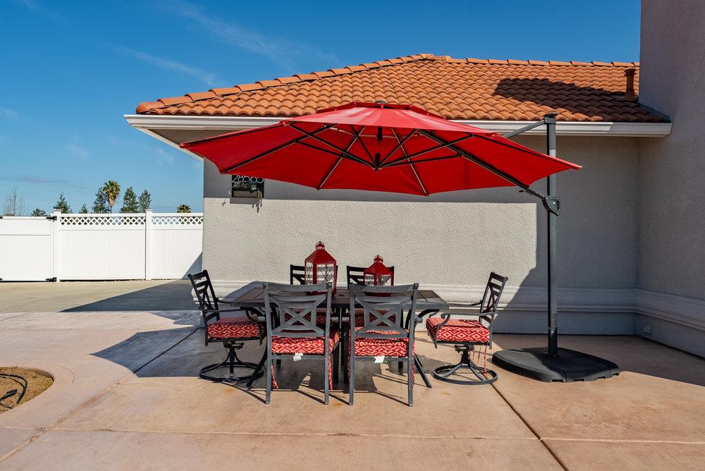 Detail Gallery Image 9 of 56 For 28565 Avenue 21, Madera,  CA 93638 - 4 Beds | 2 Baths