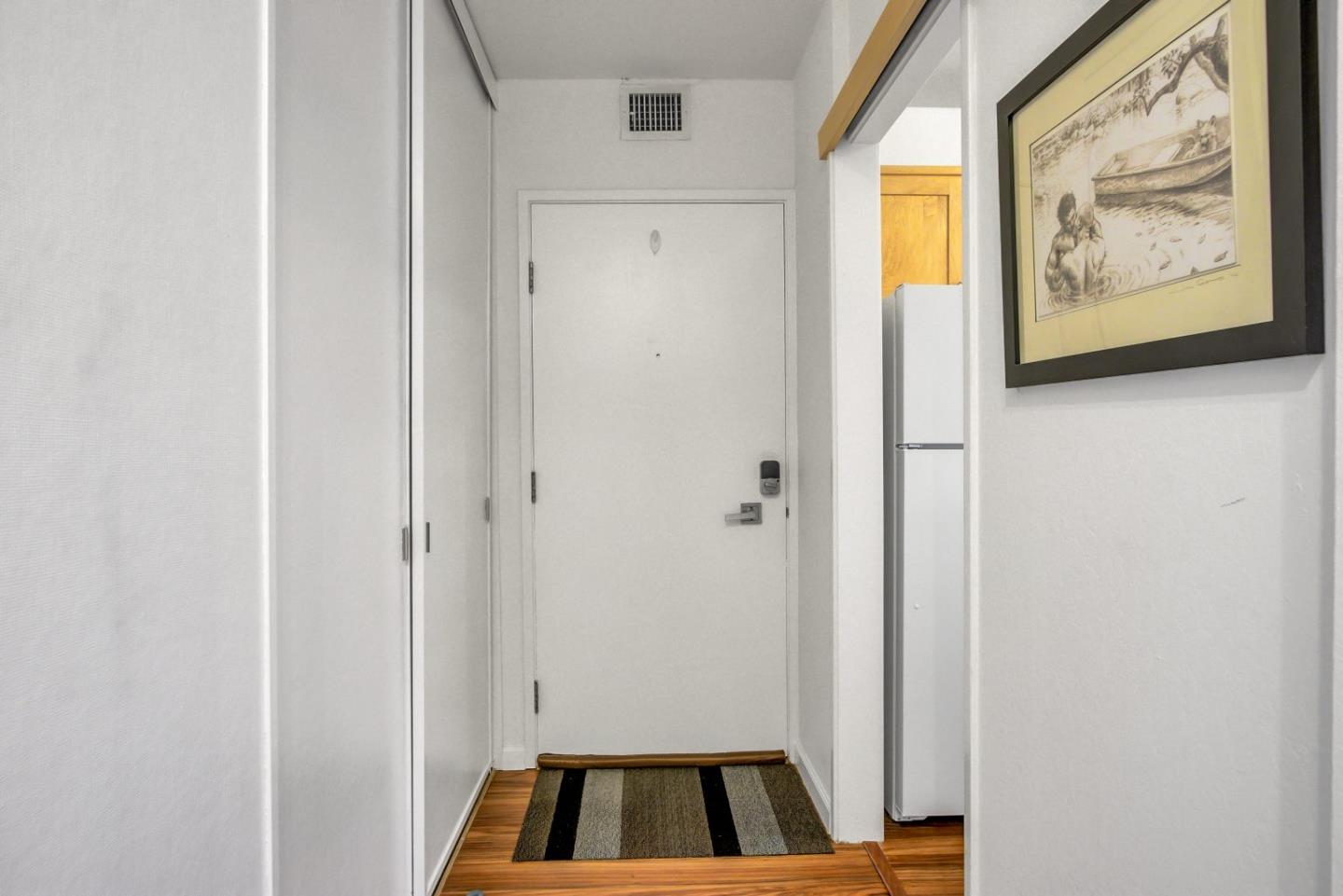 Detail Gallery Image 25 of 43 For 400 Davey Glen Rd #4824,  Belmont,  CA 94002 - 1 Beds | 1 Baths