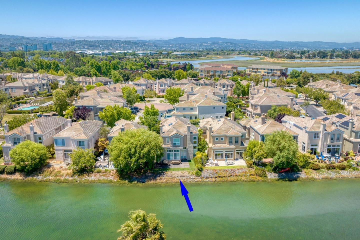 Photo of 939 Corriente Point Dr in Redwood Shores, CA