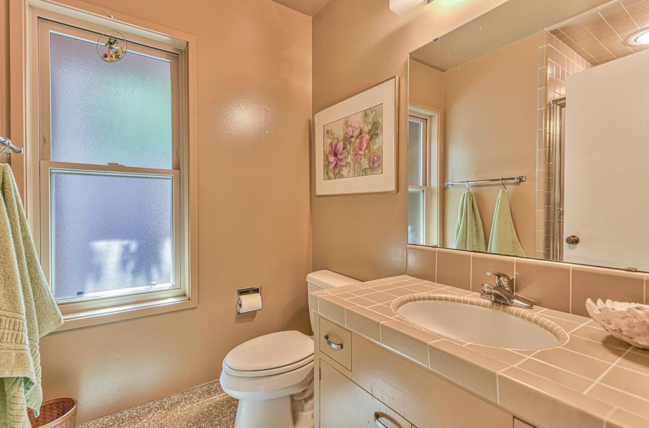 Detail Gallery Image 35 of 50 For 13532 Paseo Terrano, Salinas,  CA 93908 - 3 Beds | 2 Baths