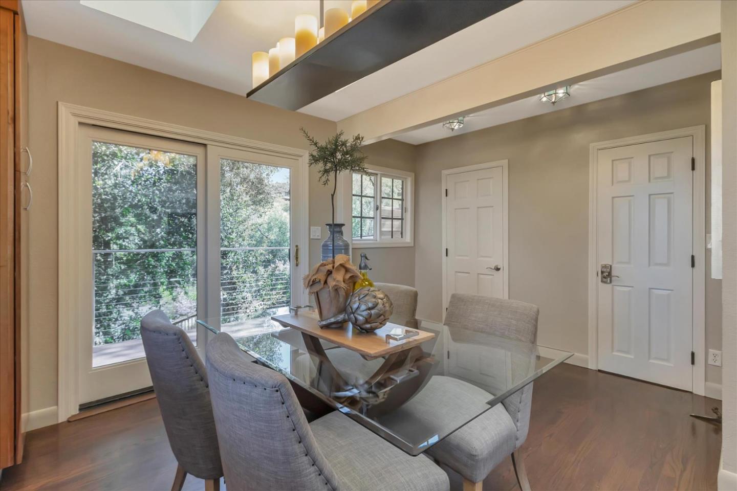 Detail Gallery Image 17 of 72 For 147 Cleland Ave, Los Gatos,  CA 95030 - 4 Beds | 2/1 Baths