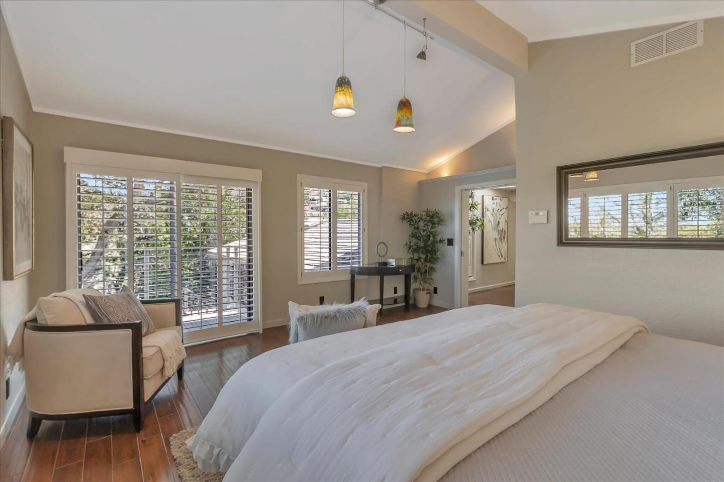 Detail Gallery Image 23 of 72 For 147 Cleland Ave, Los Gatos,  CA 95030 - 4 Beds | 2/1 Baths