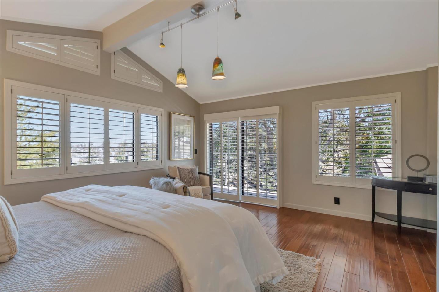 Detail Gallery Image 24 of 72 For 147 Cleland Ave, Los Gatos,  CA 95030 - 4 Beds | 2/1 Baths