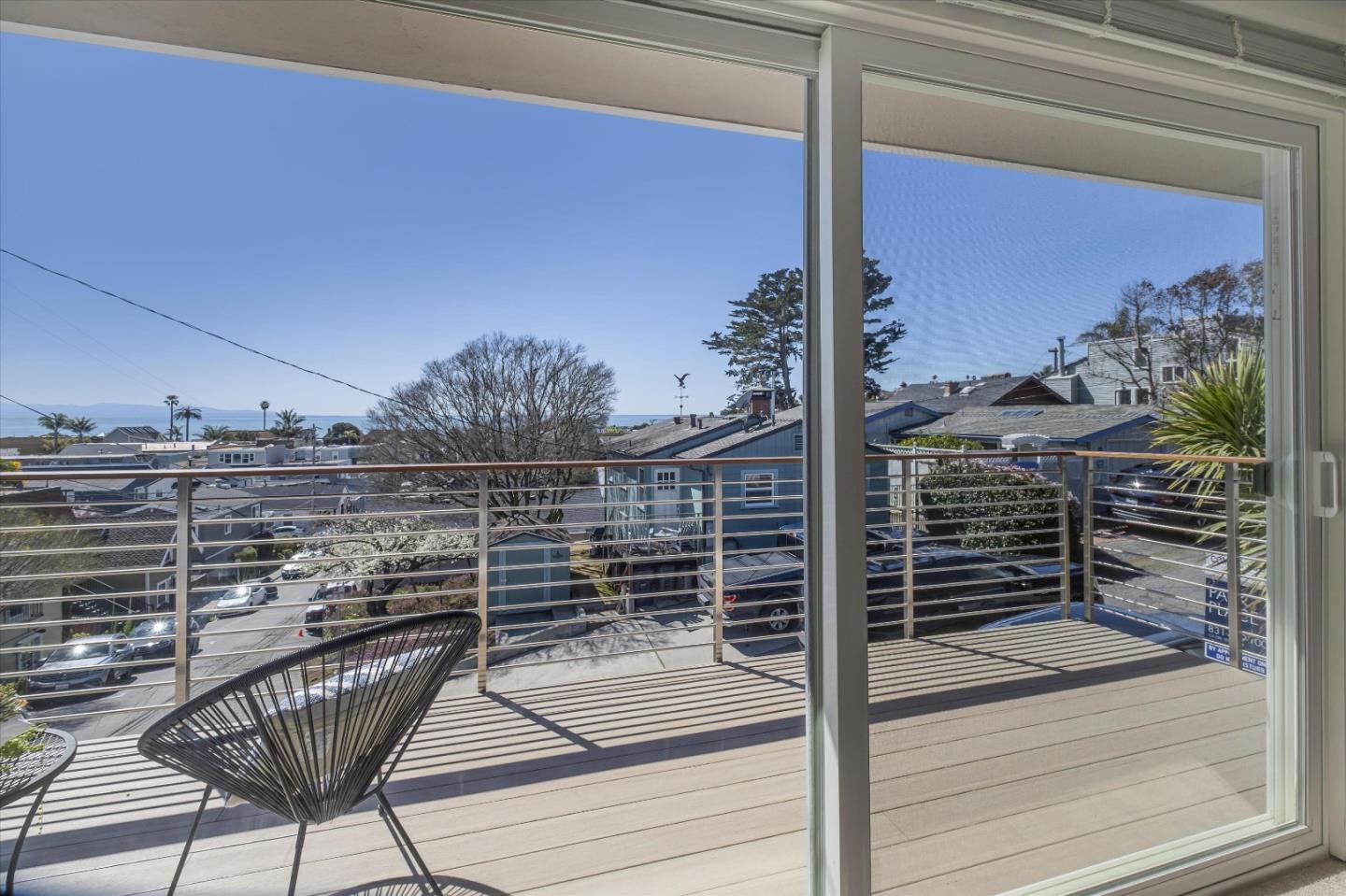 Detail Gallery Image 20 of 46 For 202 Terrace Way, Capitola,  CA 95010 - 3 Beds | 3/1 Baths