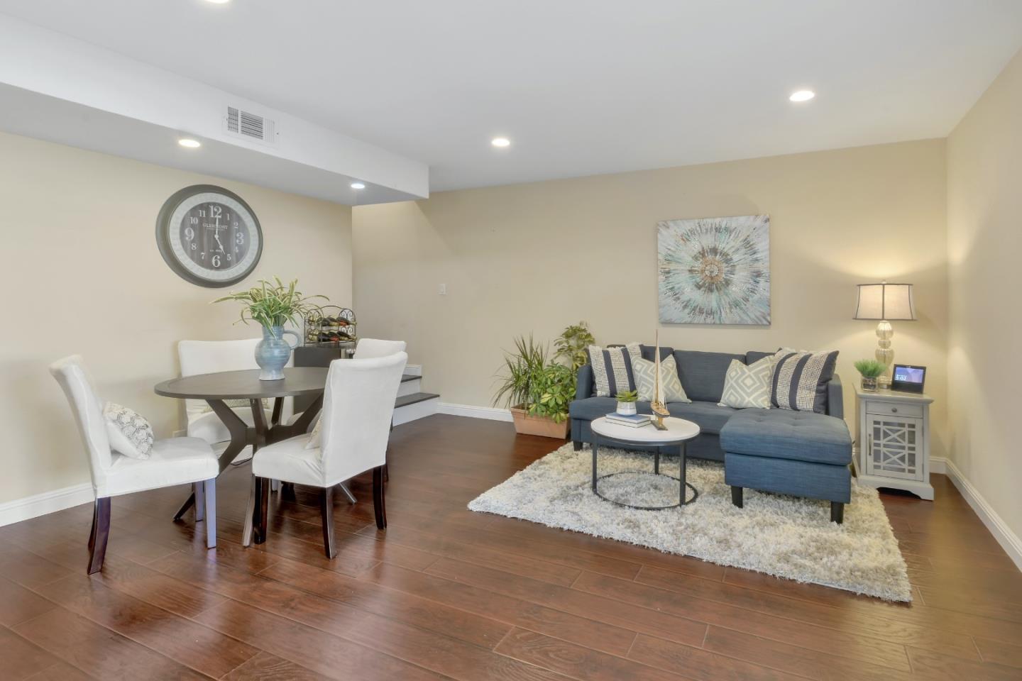 Detail Gallery Image 21 of 52 For 7086 Coral Gables Cir, San Jose,  CA 95139 - 3 Beds | 2/1 Baths