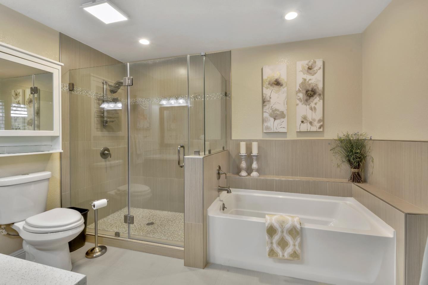 Detail Gallery Image 32 of 52 For 7086 Coral Gables Cir, San Jose,  CA 95139 - 3 Beds | 2/1 Baths