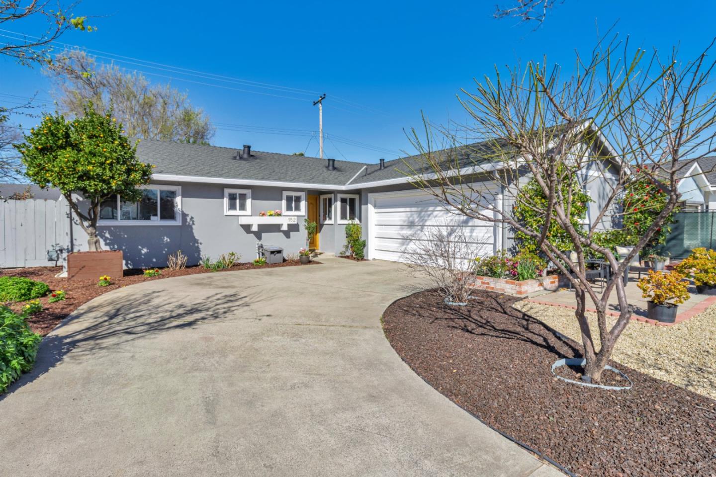 Detail Gallery Image 1 of 1 For 152 Brian Ln, Santa Clara,  CA 95051 - 3 Beds | 2 Baths