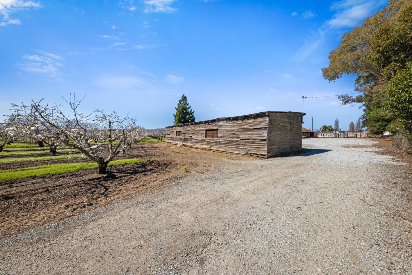 Detail Gallery Image 36 of 46 For 1930 Pacheco Pass Hwy, Gilroy,  CA 95020 - – Beds | – Baths