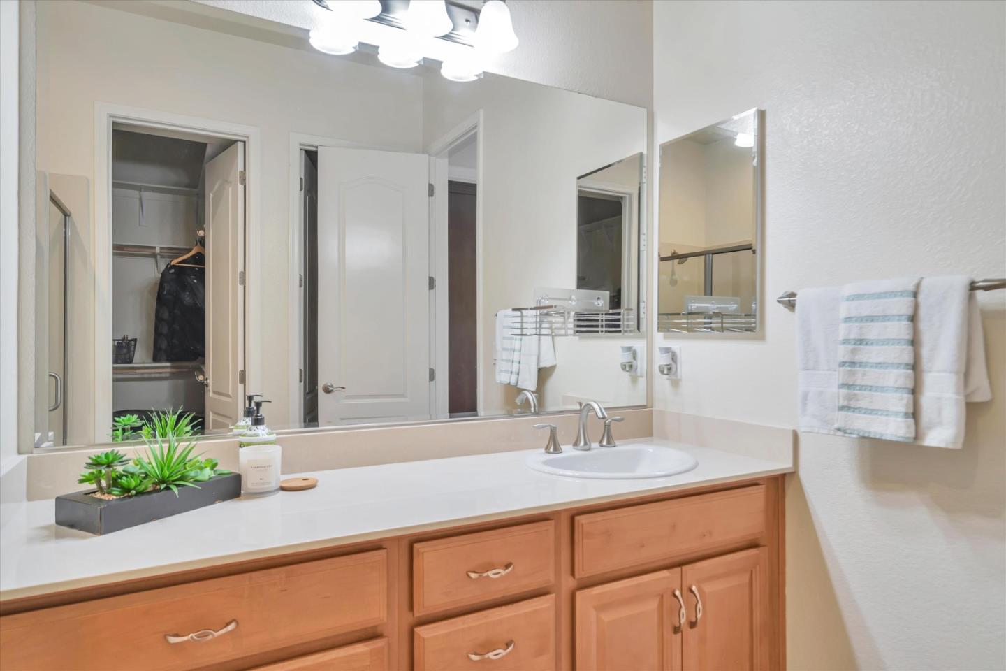 Detail Gallery Image 41 of 62 For 91 Benmore Dr, Hayward,  CA 94542 - 4 Beds | 4/1 Baths