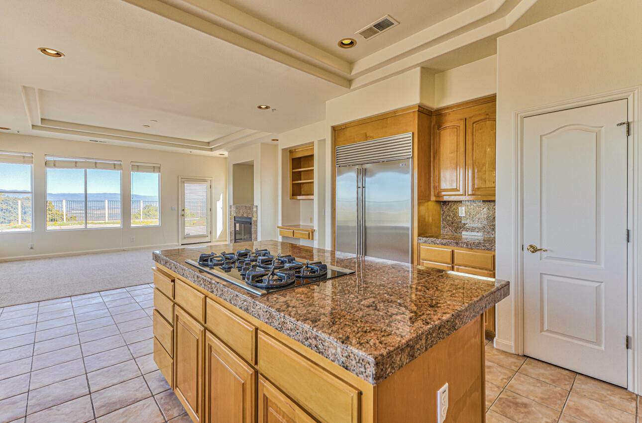 Detail Gallery Image 26 of 53 For 19547 Cortina Ct, Salinas,  CA 93908 - 5 Beds | 3 Baths