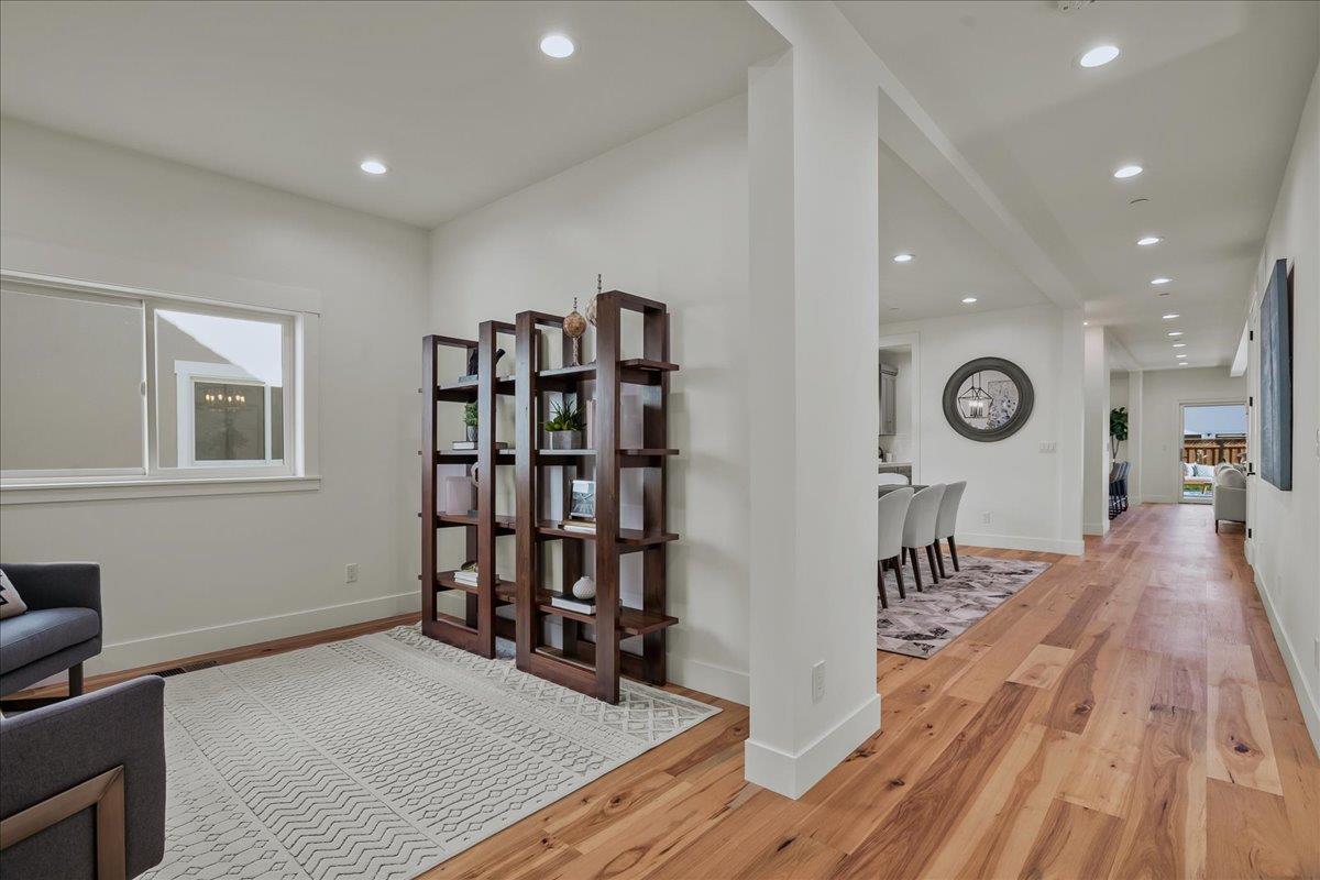 Detail Gallery Image 11 of 60 For 1220 Curtiss Ave, San Jose,  CA 95125 - 5 Beds | 4/1 Baths