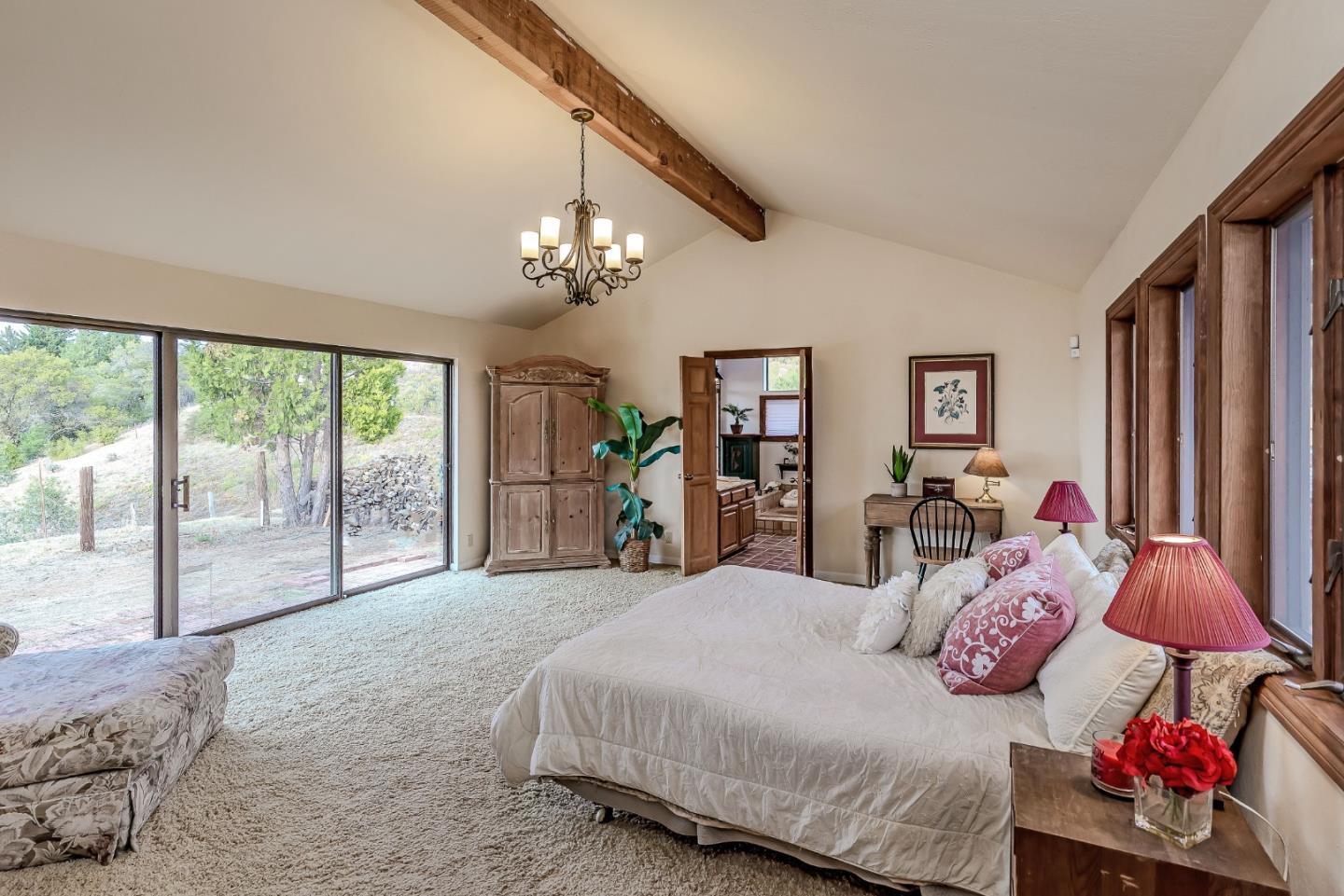 Detail Gallery Image 18 of 53 For 16420 Soda Springs Rd, Los Gatos,  CA 95033 - 5 Beds | 2/1 Baths