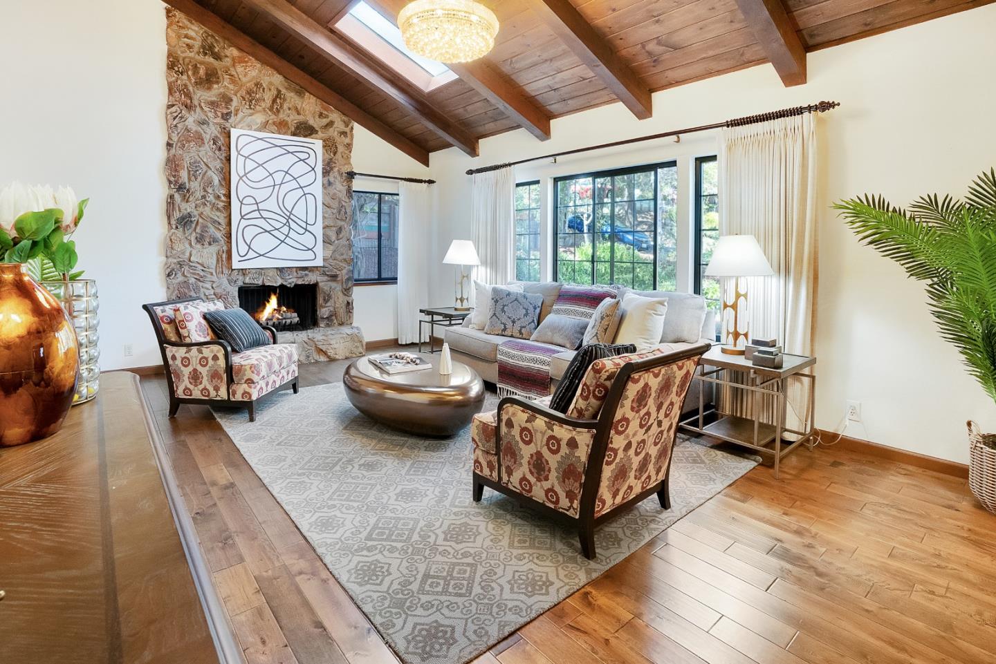 Detail Gallery Image 19 of 53 For 103 Chippendale Ct, Los Gatos,  CA 95032 - 4 Beds | 2/1 Baths