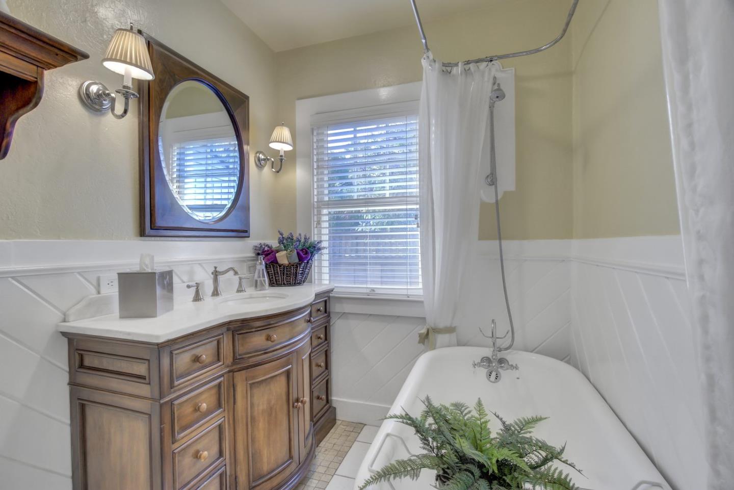 Detail Gallery Image 26 of 51 For 208 Caldwell Ave, Los Gatos,  CA 95032 - 3 Beds | 2 Baths