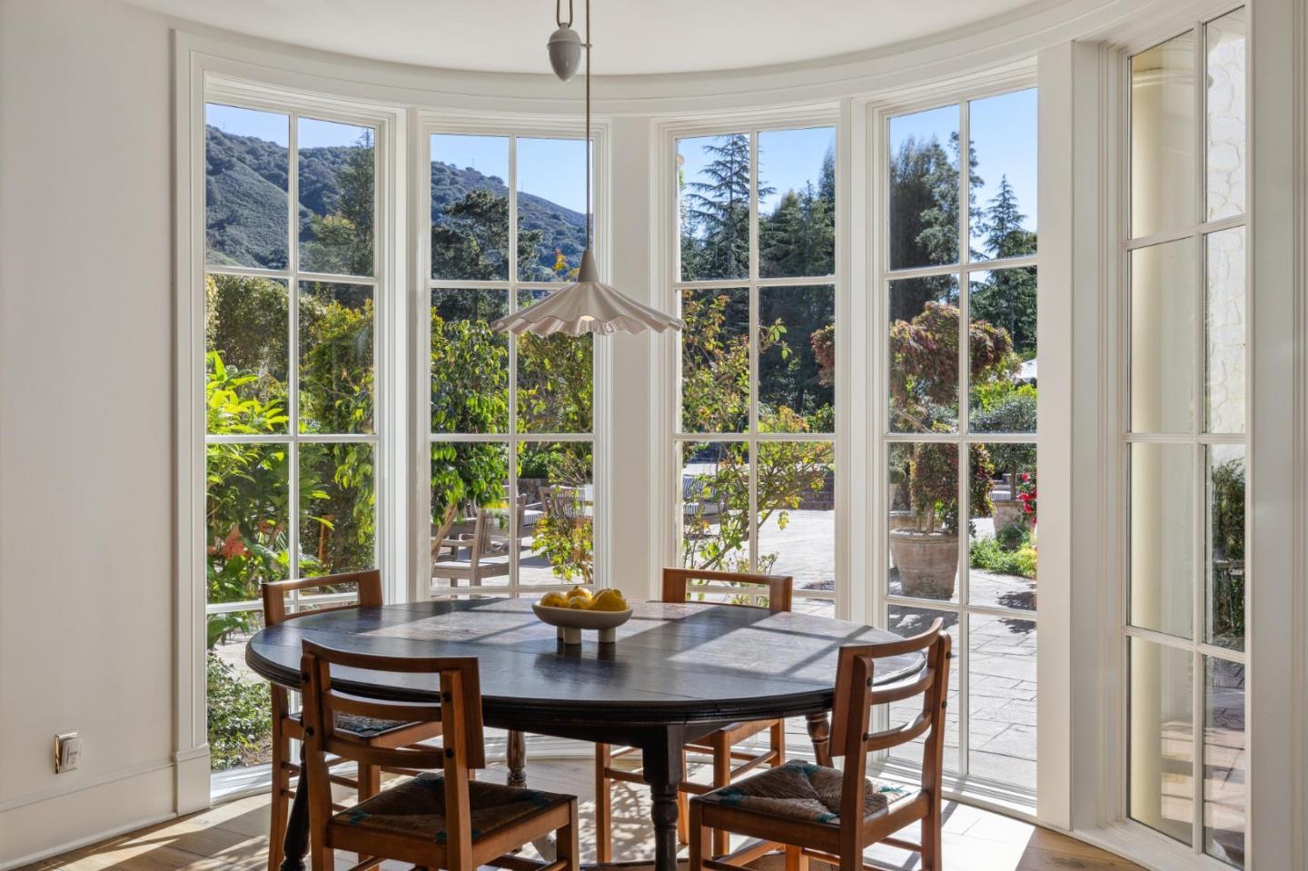 Detail Gallery Image 23 of 83 For 12 Ring Ln, Carmel Valley,  CA 93924 - 6 Beds | 5/2 Baths