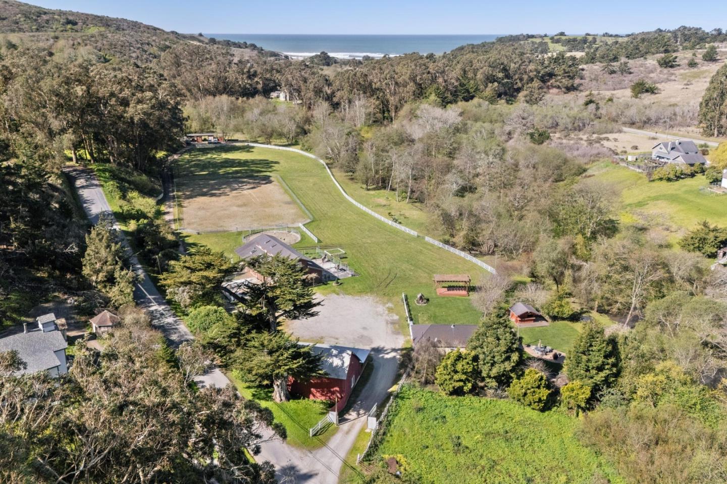 Photo of 7365 Stage Rd in San Gregorio, CA