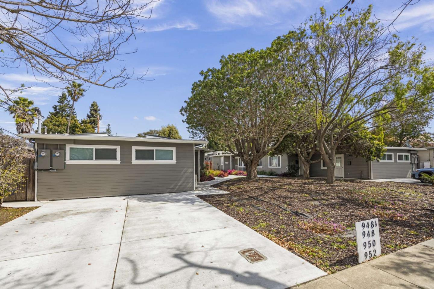 Photo of 948 15th Ave in Redwood City, CA