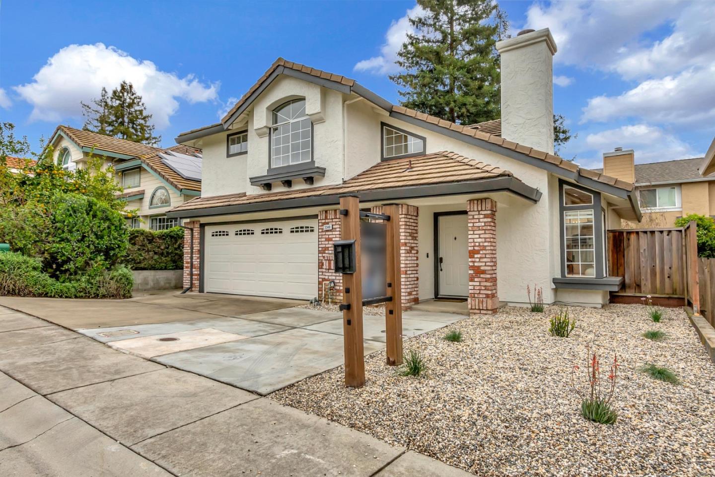Photo of 3340 Country Leaf Ct in San Jose, CA