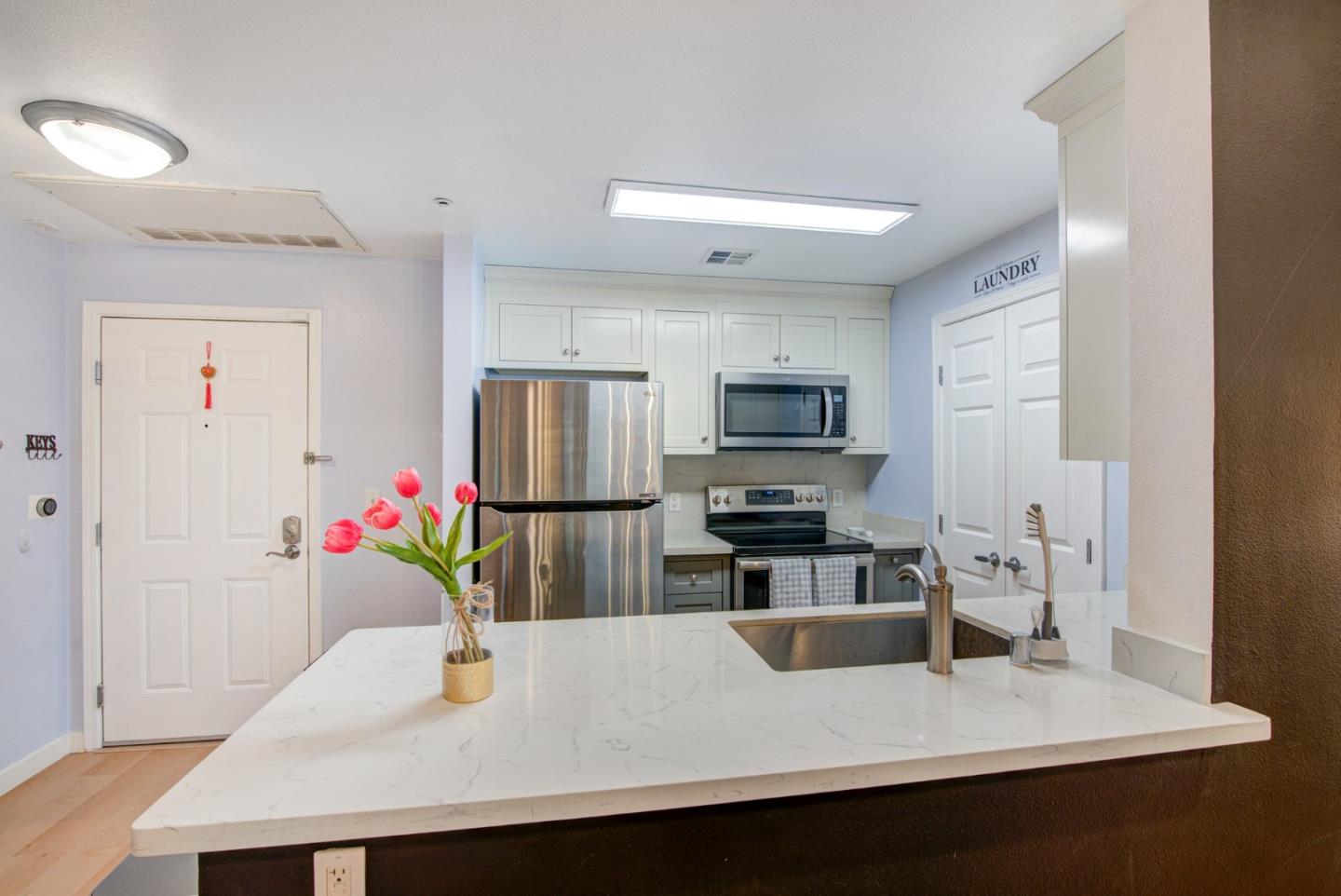 Detail Gallery Image 9 of 36 For 1550 Technology Dr #1067,  San Jose,  CA 95110 - 1 Beds | 1 Baths