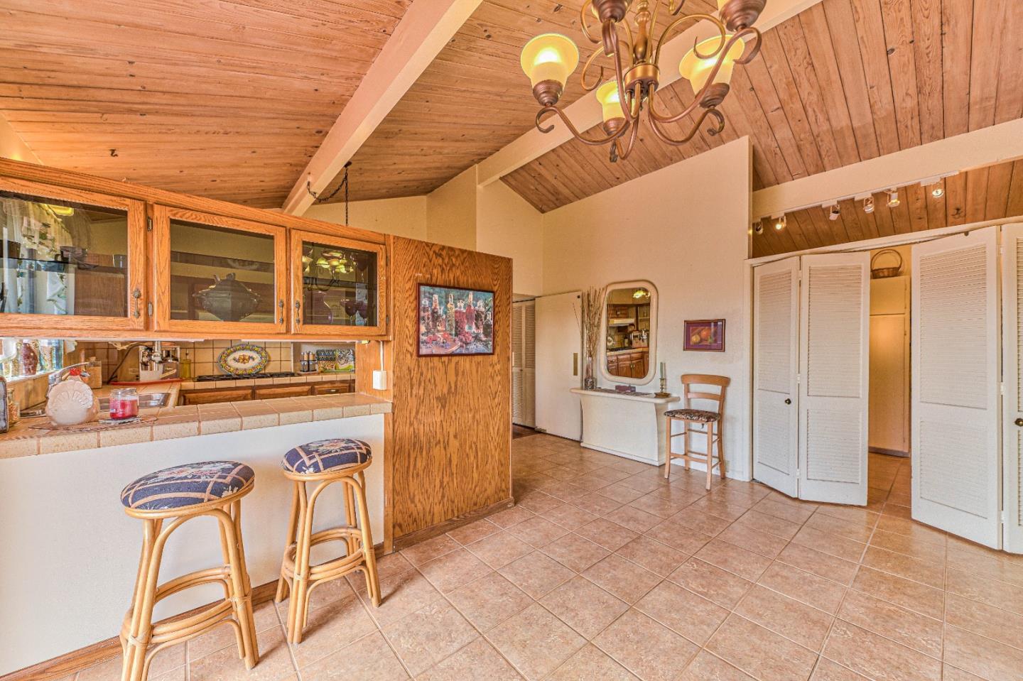 Detail Gallery Image 19 of 55 For 4140 Sunset Ln, Pebble Beach,  CA 93953 - 3 Beds | 2/1 Baths