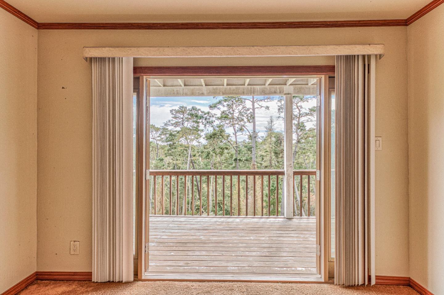 Detail Gallery Image 36 of 55 For 4140 Sunset Ln, Pebble Beach,  CA 93953 - 3 Beds | 2/1 Baths