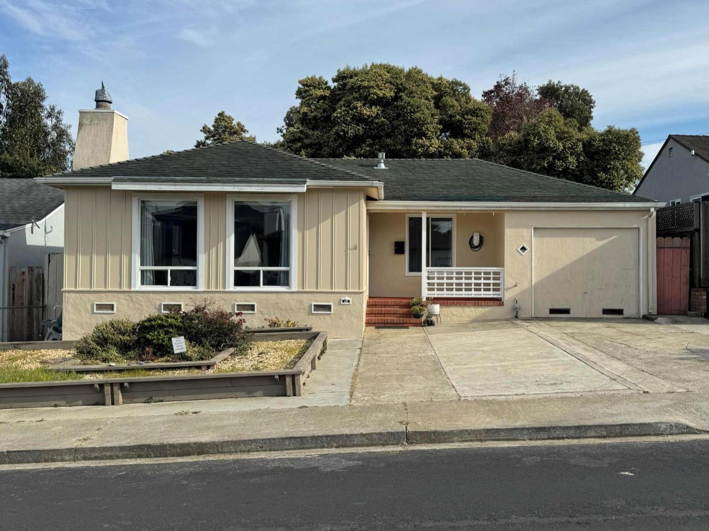 Photo of 20 Greenwood Dr in South San Francisco, CA