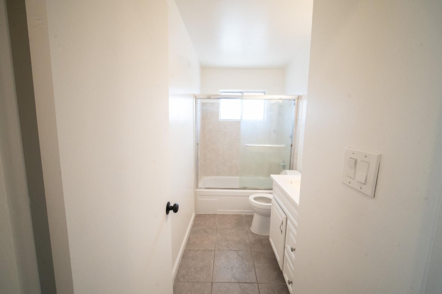 Detail Gallery Image 6 of 11 For 287 Sharp Cir #4,  Roseville,  CA 95678 - 2 Beds | 1 Baths