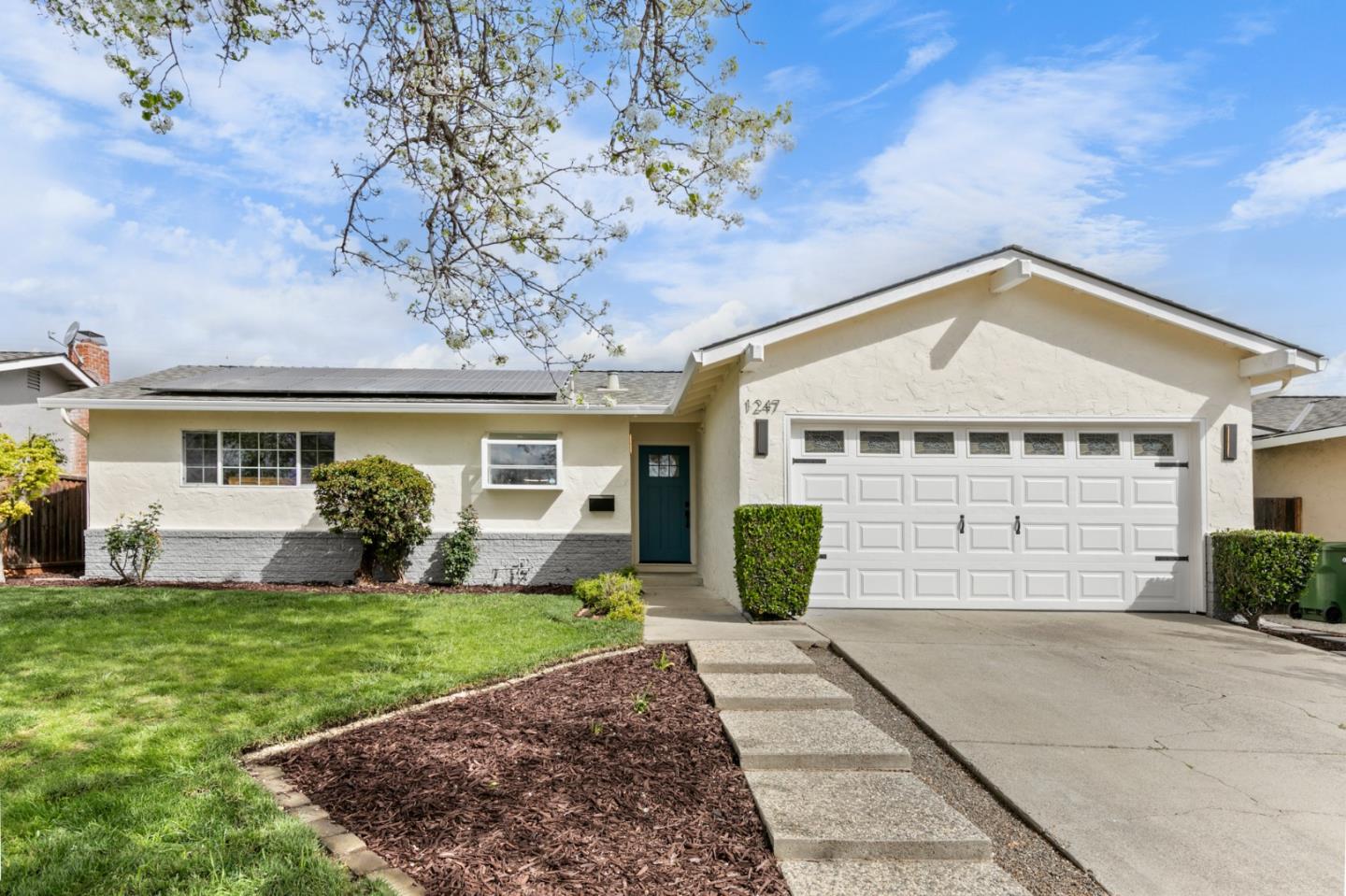 Photo of 1247 Colleen Wy in Campbell, CA