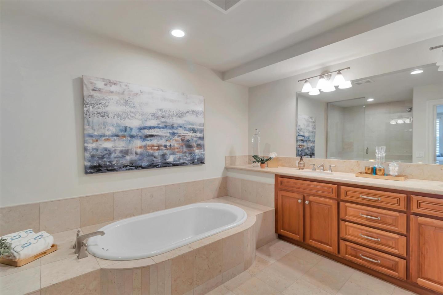 Detail Gallery Image 22 of 33 For 325 Channing Ave #104,  Palo Alto,  CA 94301 - 2 Beds | 2/1 Baths