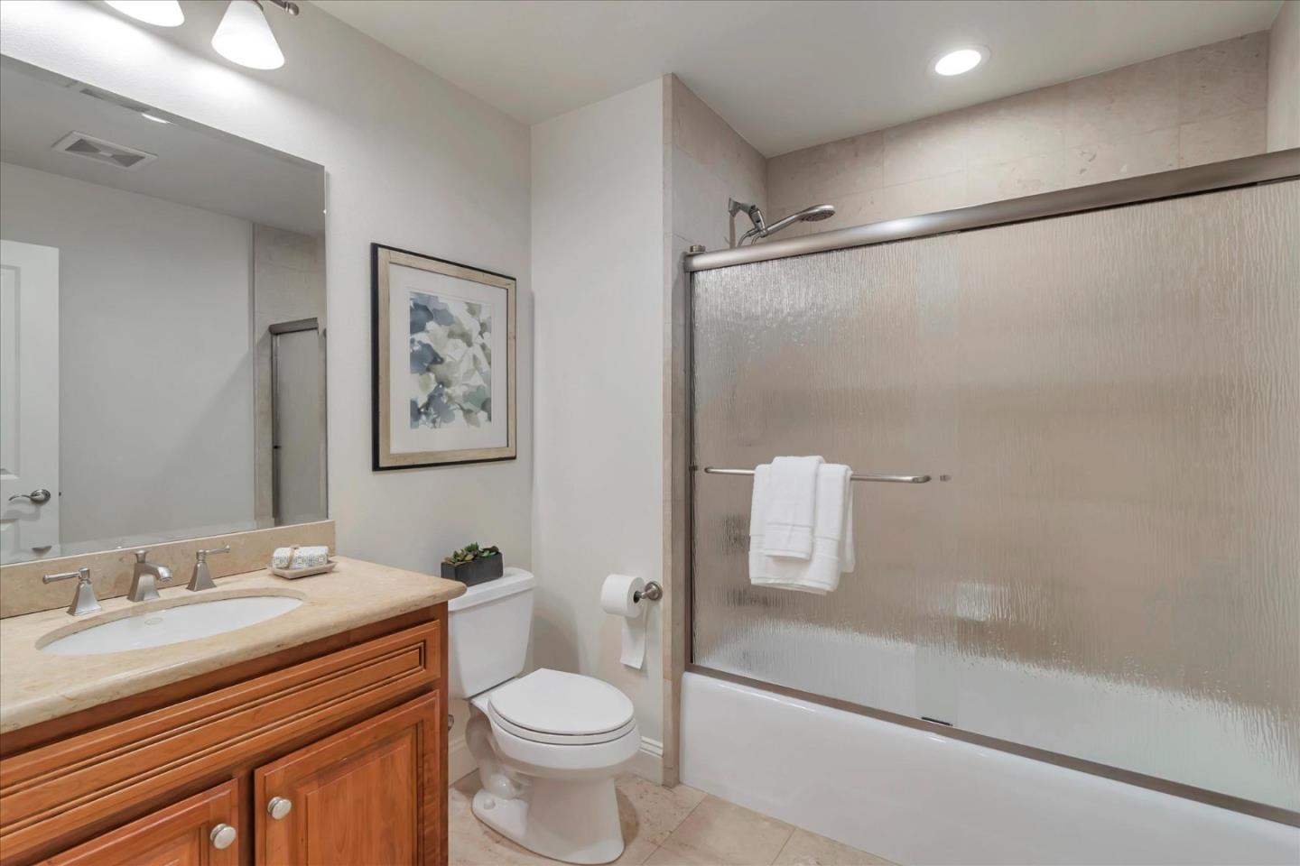Detail Gallery Image 29 of 33 For 325 Channing Ave #104,  Palo Alto,  CA 94301 - 2 Beds | 2/1 Baths